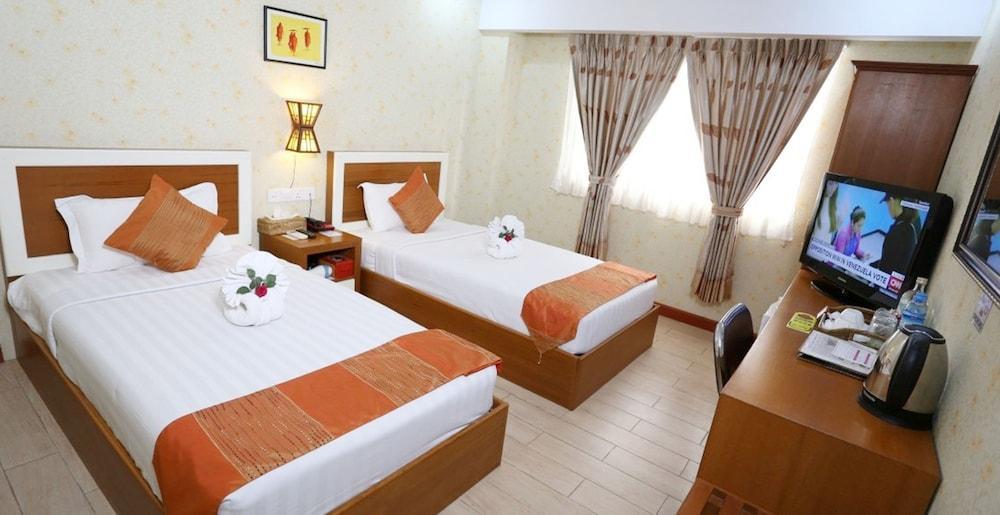 Hotel Kan Kaw Rangoon Eksteriør billede