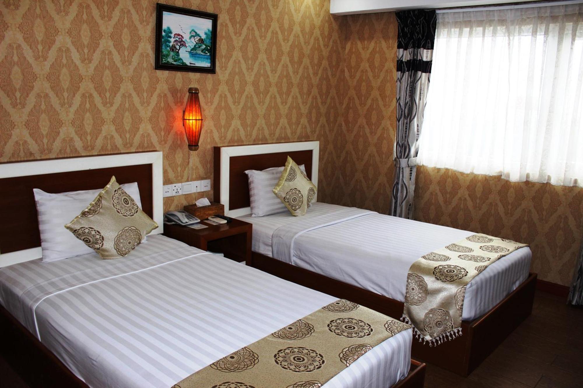 Hotel Kan Kaw Rangoon Eksteriør billede