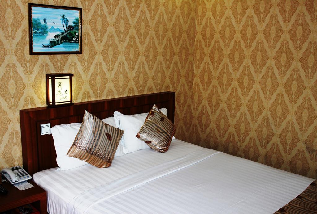 Hotel Kan Kaw Rangoon Eksteriør billede